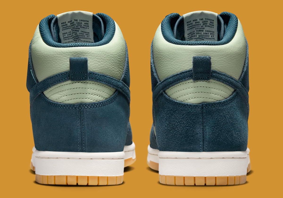 Nike Dunk High Jade Horizon Phantom Gum Yellow Armory Navy Fz4739 300 1