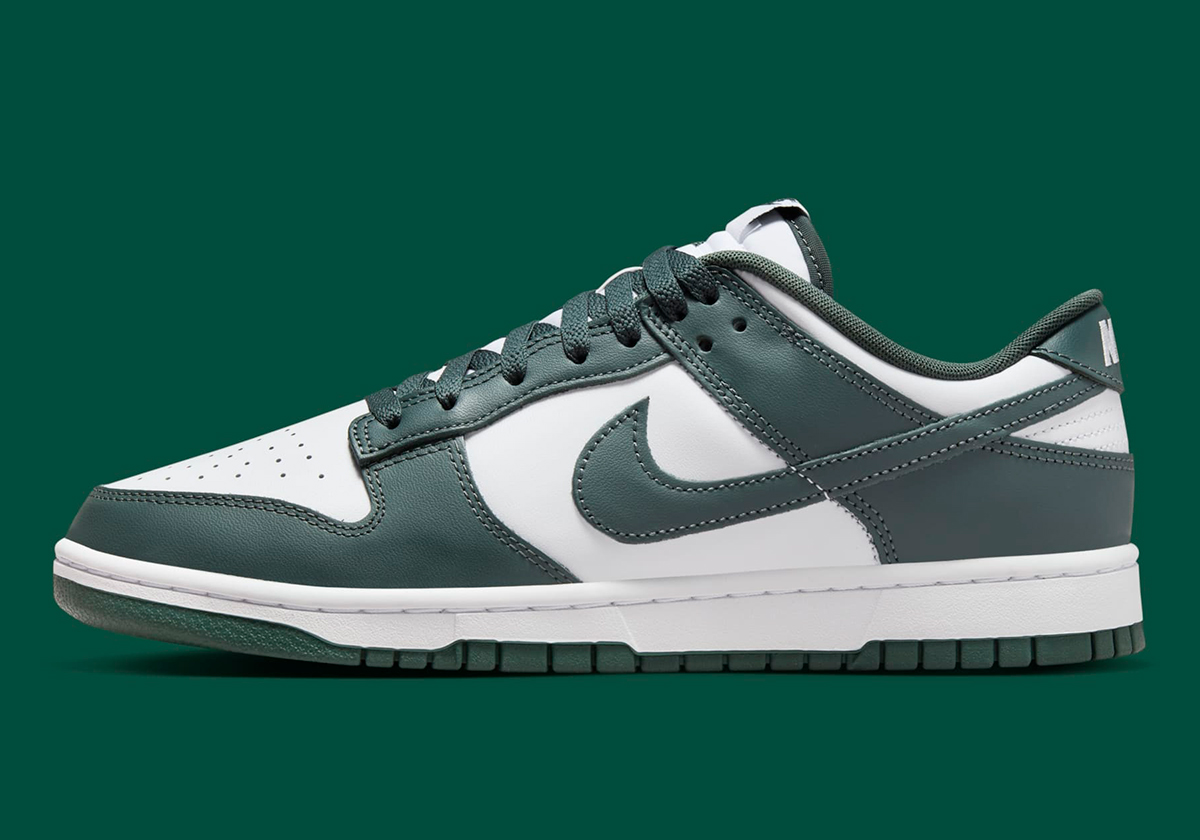 Nike Dunk Low Vintage Green Dv0833 111 1