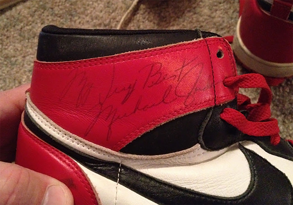 Air Jordan 1 Black Toe Reimagined Original Pair 3