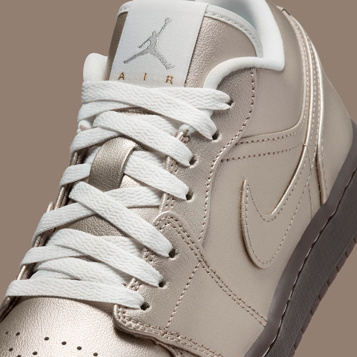 Air Jordan 1 Low Se Metallic Zinc Summit White Velvet Brown Hq3529 099 7