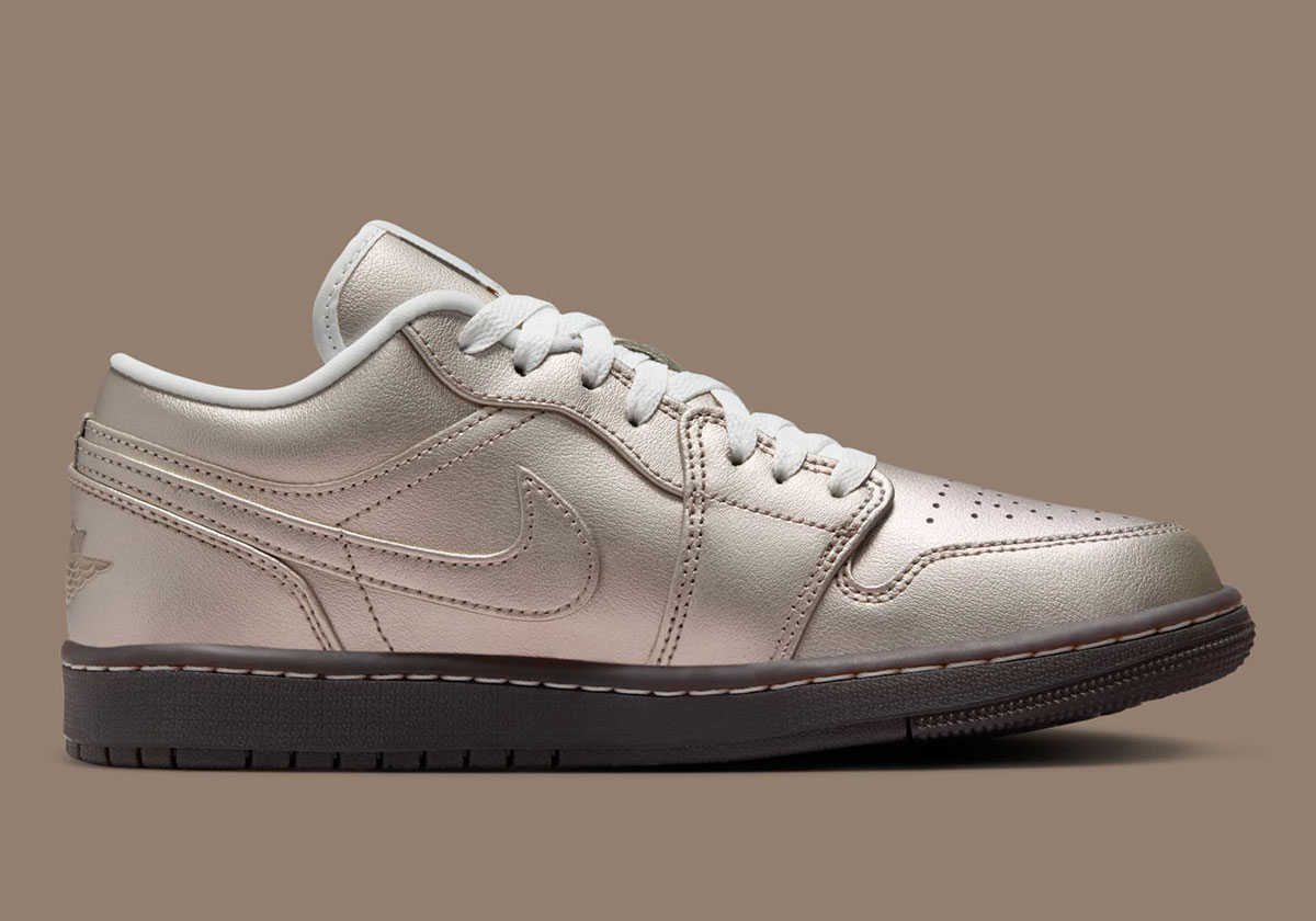 Air Jordan 1 Low Se Metallic Zinc Summit White Velvet Brown Hq3529 099 9
