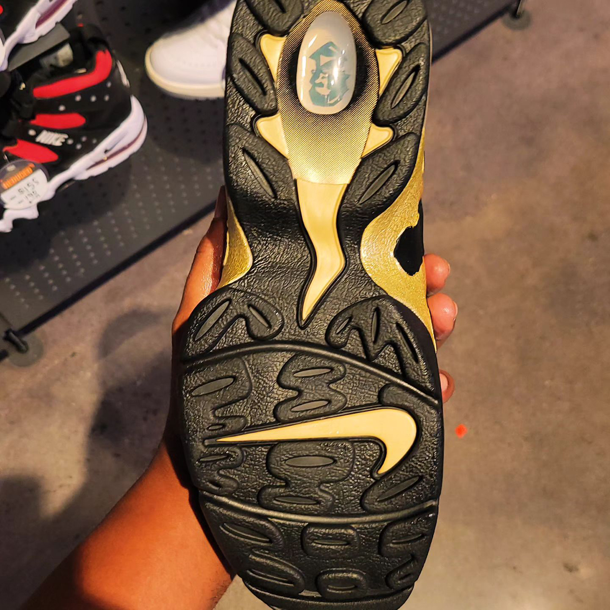 Nike Air Dt Max 96 Black Vegas Gold Hm9236 001 2