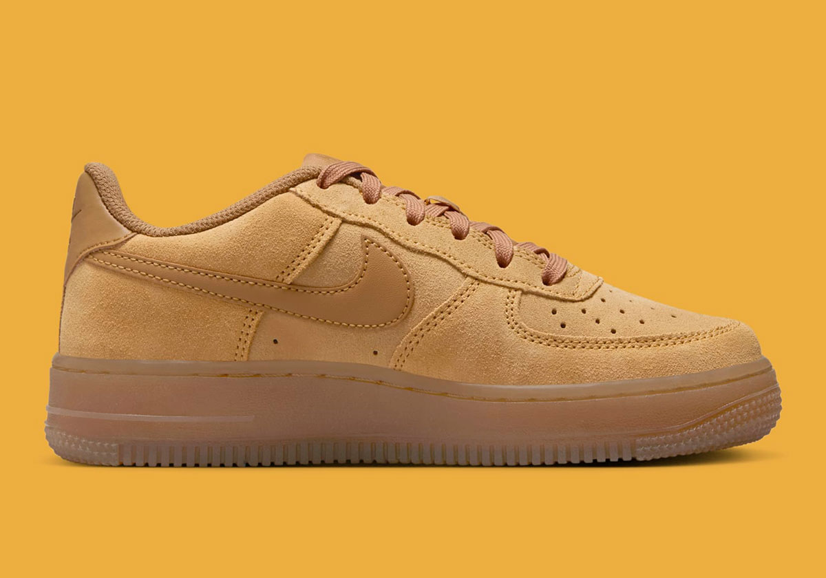 Nike Air Force 1 Low Gs Wheat Hq7476 700 3