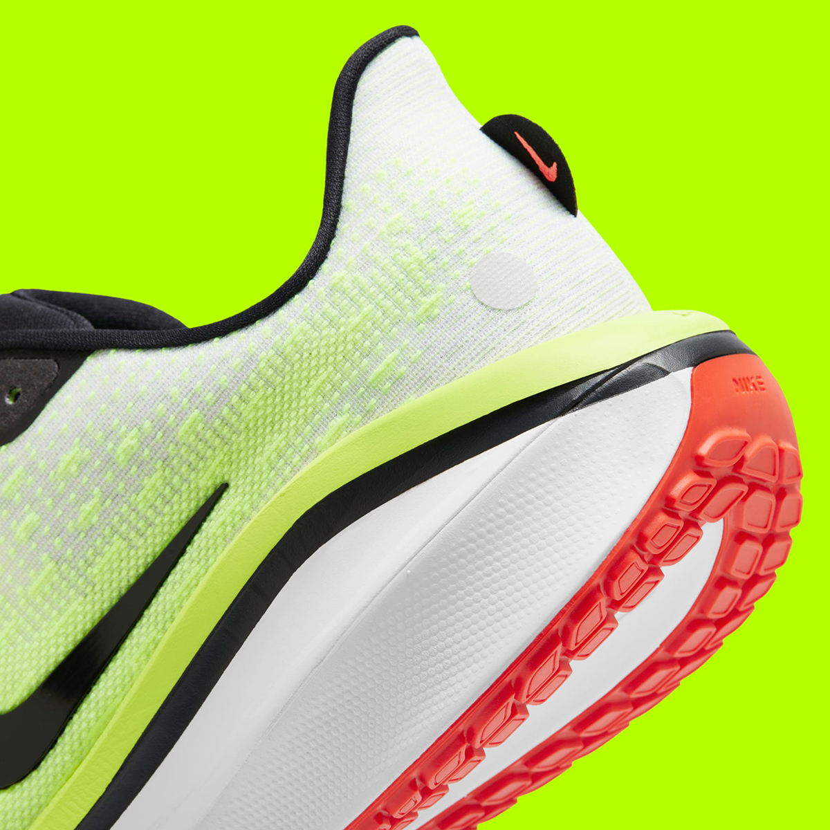 Nike Zoom Vomero 17 Talaria Fz8587 700 1