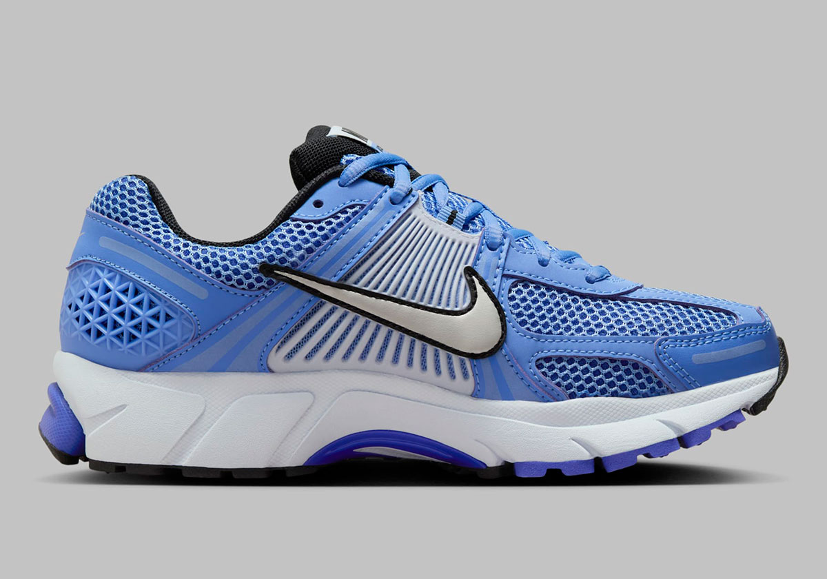 Nike Zoom Vomero 5 Royal Pulse Football Grey Persian Violet Metallic Platinum Fj2028 400 4