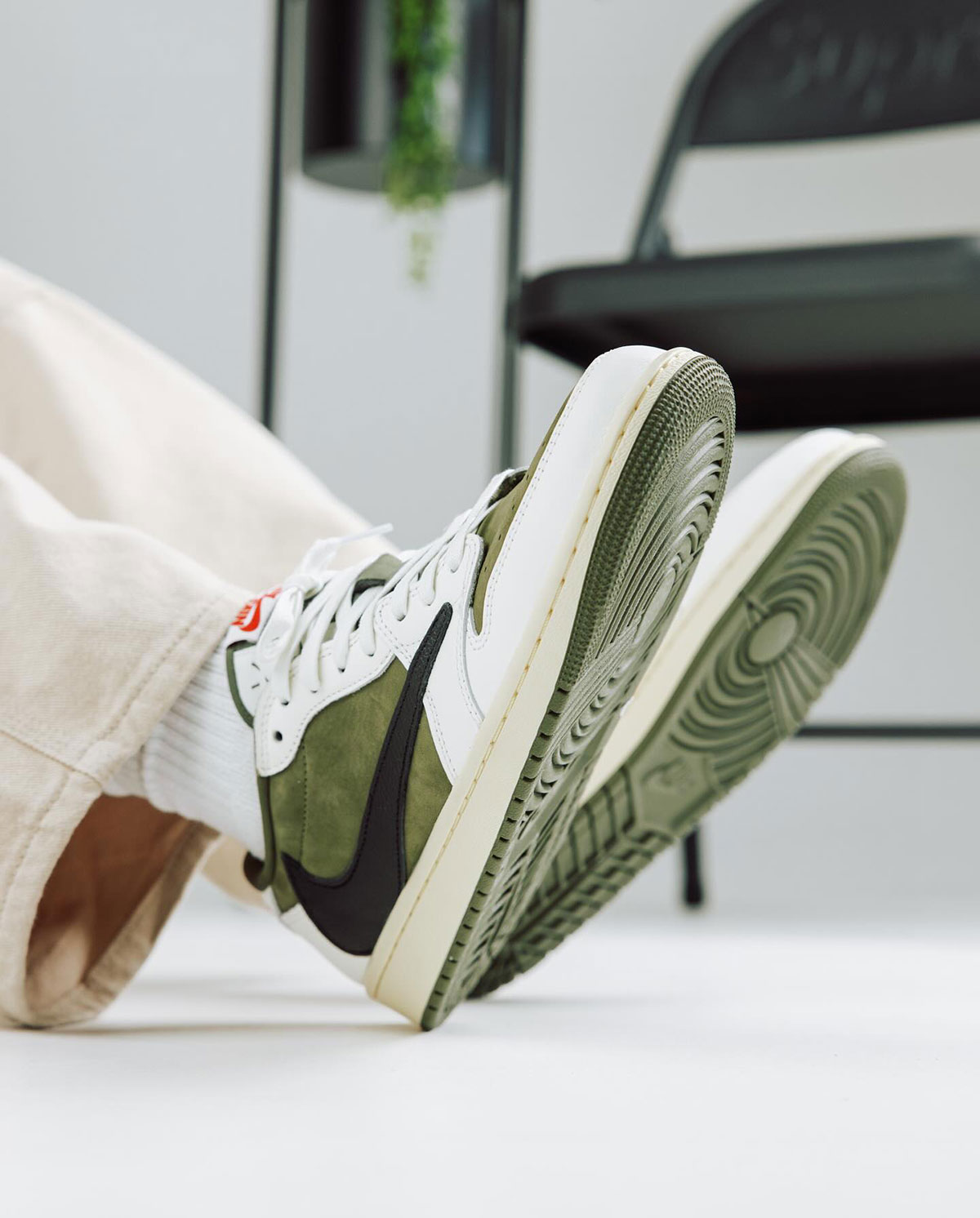 Travis Scott Air Jordan 1 Low Og Sp Medium Olive Dm7866 200 Release Date 5