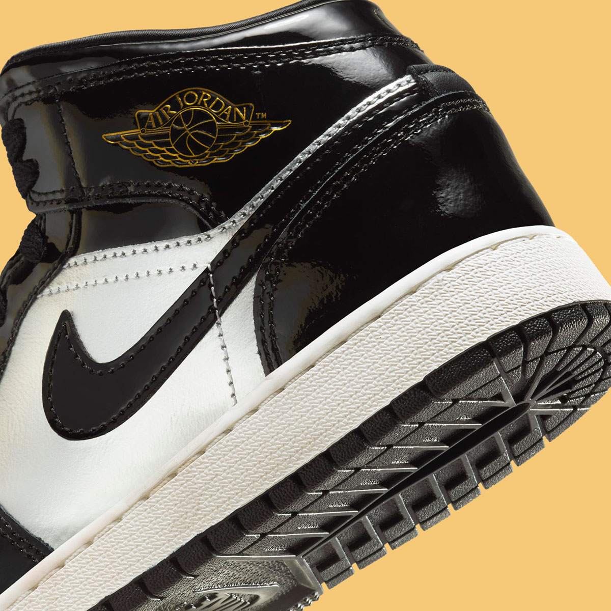 Air Jordan 1 Mid Gs Black Metallic Gold Metallic Silver Fz3938 001 1