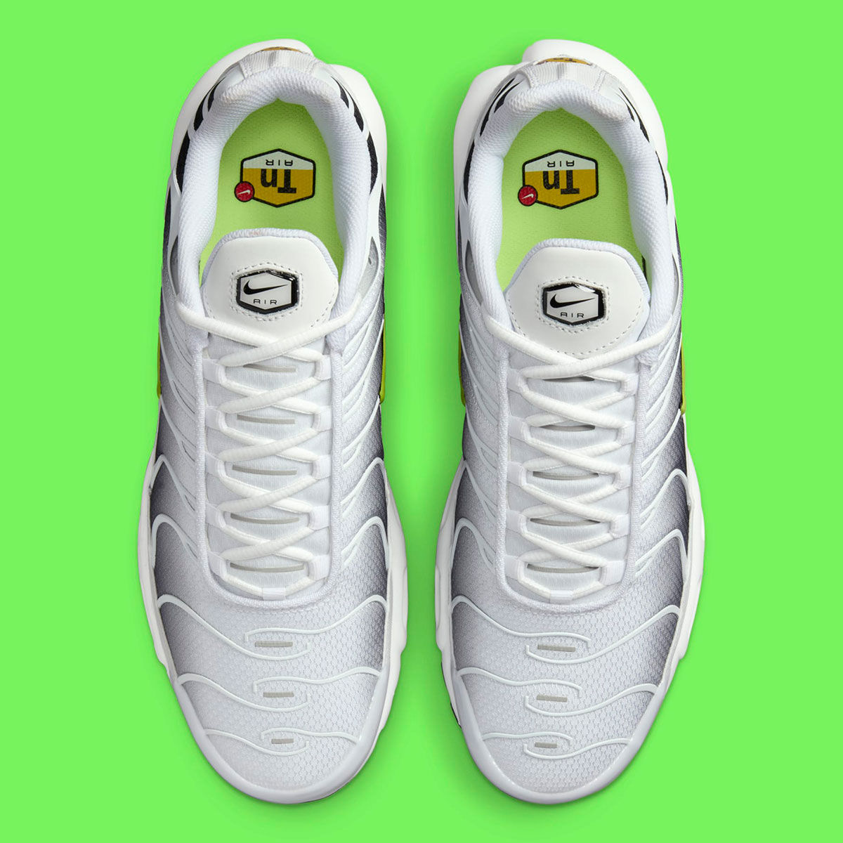 Nike Air Max Plus White Volt Black Dm0032 103 3
