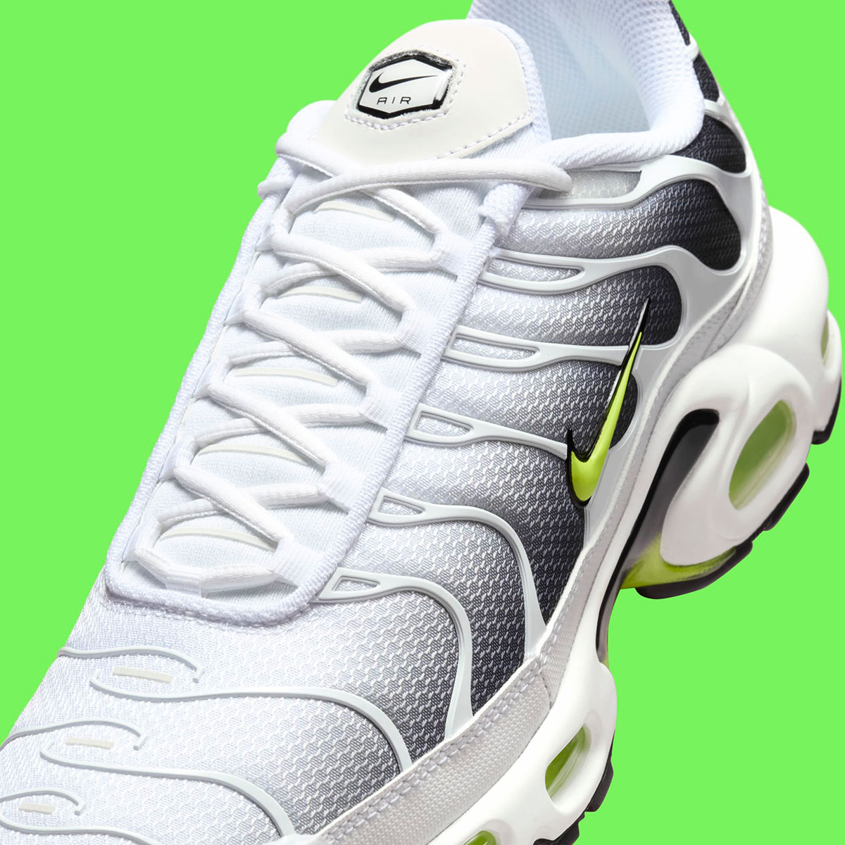 Nike Air Max Plus White Volt Black Dm0032 103 5