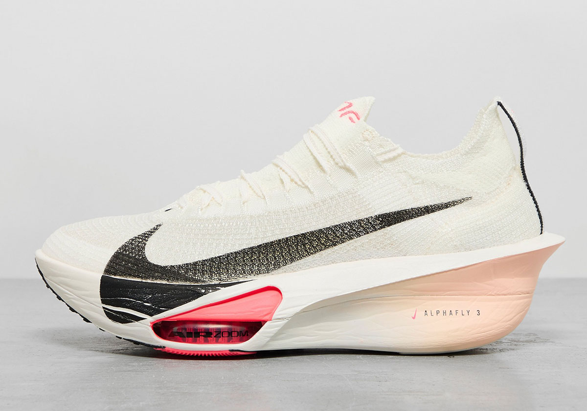Nike Alphafly 3 Sail Black Crimson Tint Guava Ice Hot Punch Fd8311 103 1
