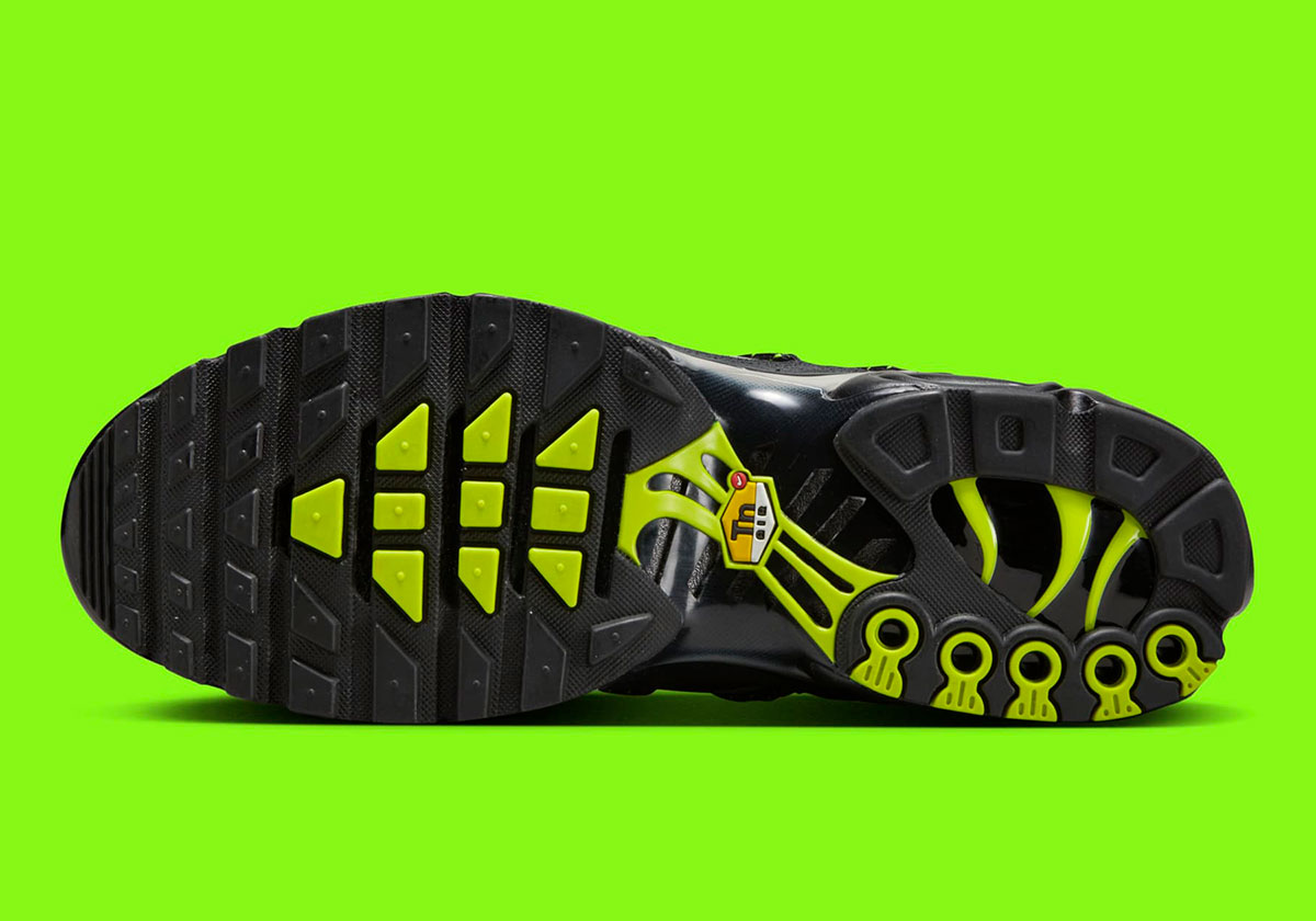 Nike Air Max Plus Utility Black Tan Volt Fd0670 003 8