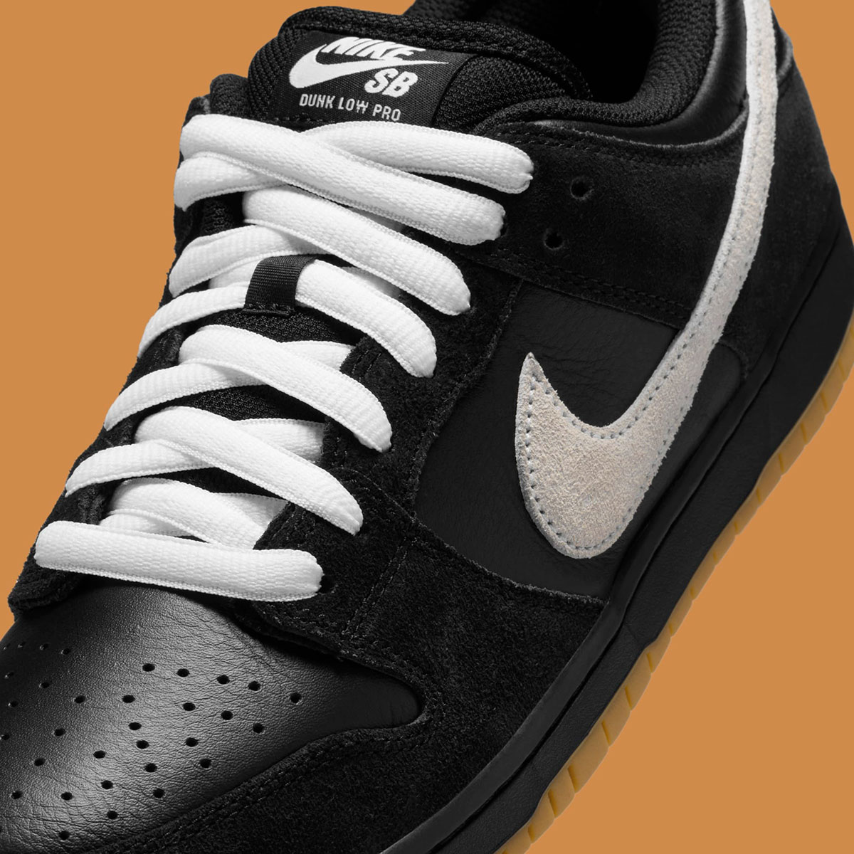 Nike Sb Dunk Low Black White Gum Light Brown Hf3704 003 4