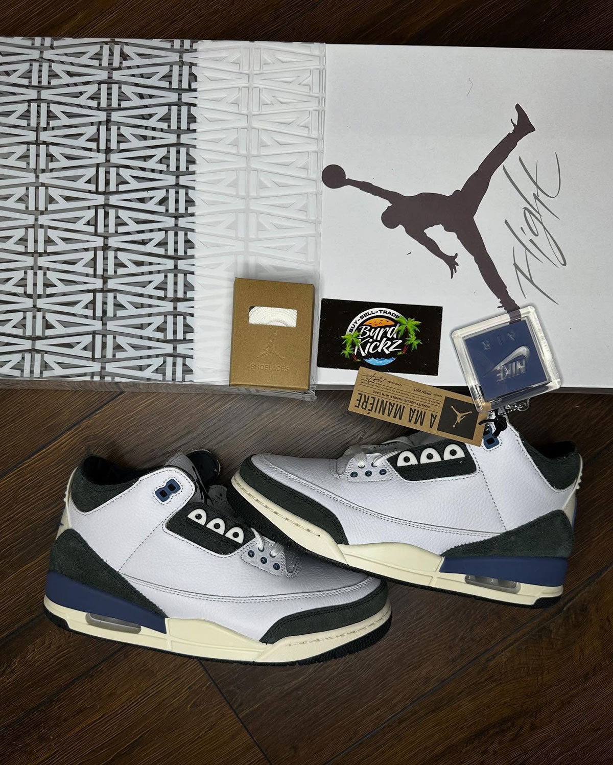 Maniere Jordan 3 Diffused Blue 3