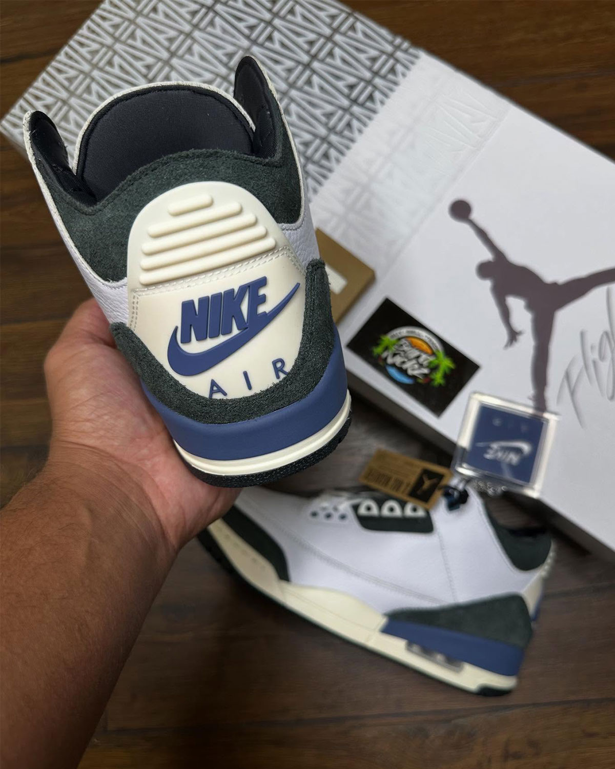 Maniere Jordan 3 Diffused Blue 8