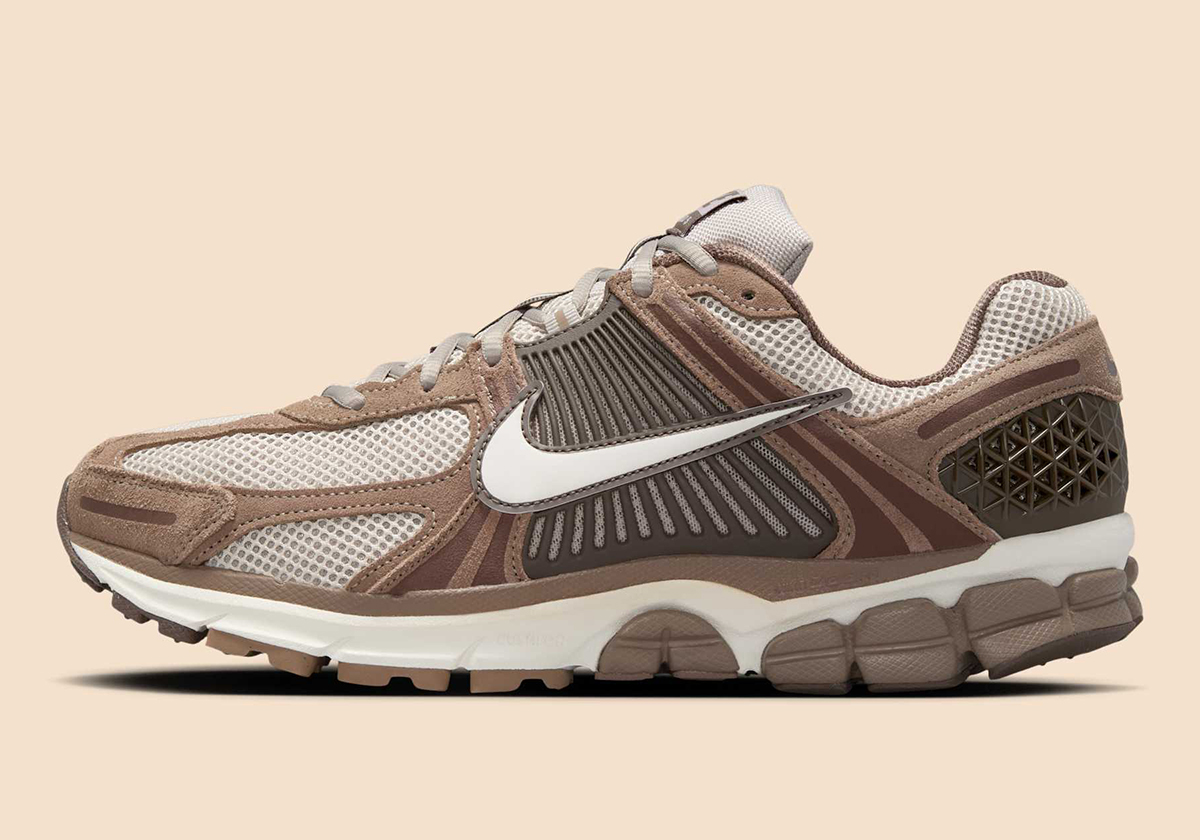 Nike Zoom Vomero 5 College Grey Sail Mink Brown Light Orewood Brown Metallic Platinum Ironstone Hf1553 004 8