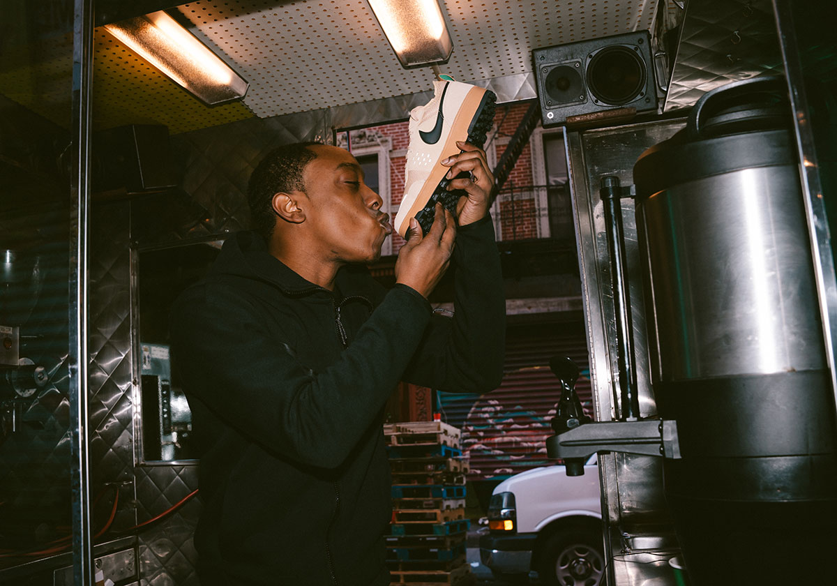 Foot Locker Nike C1ty Cofee Stand Activation 8