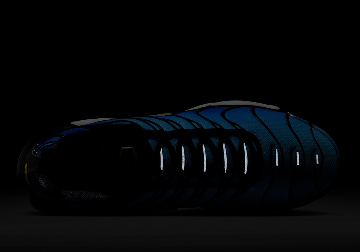 Nike Air Max Plus Hyper Blue 7