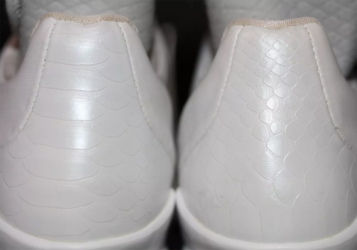 Nike Kobe V Supreme White Unreleased Sample 9