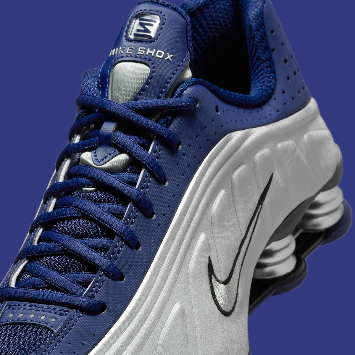 Nike Shox R4 Blue Void Metallic Silver Black Ar3565 400 1