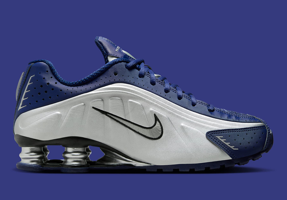 Nike Shox R4 Blue Void Metallic Silver Black Ar3565 400 4