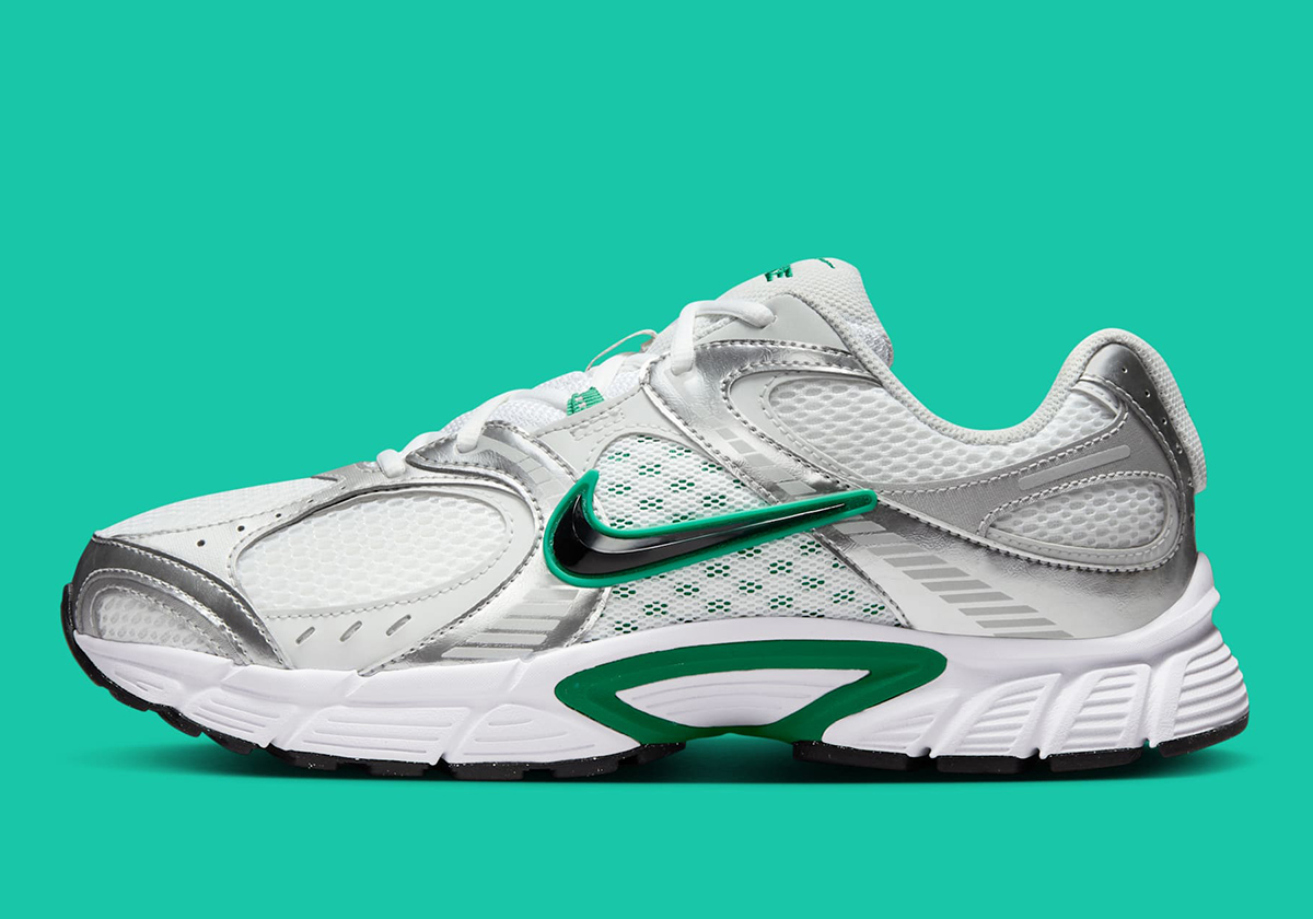 Nike V5 Rnr White Metallic Silver Malachite 11