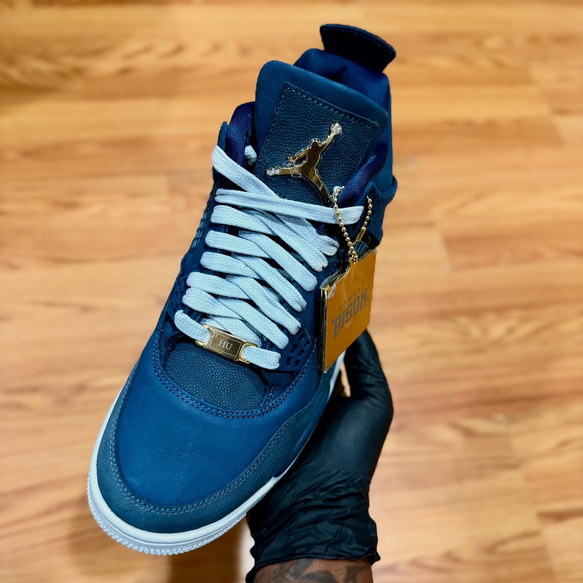 Air Jordan 4 Howard Bisons First Class Pe 8