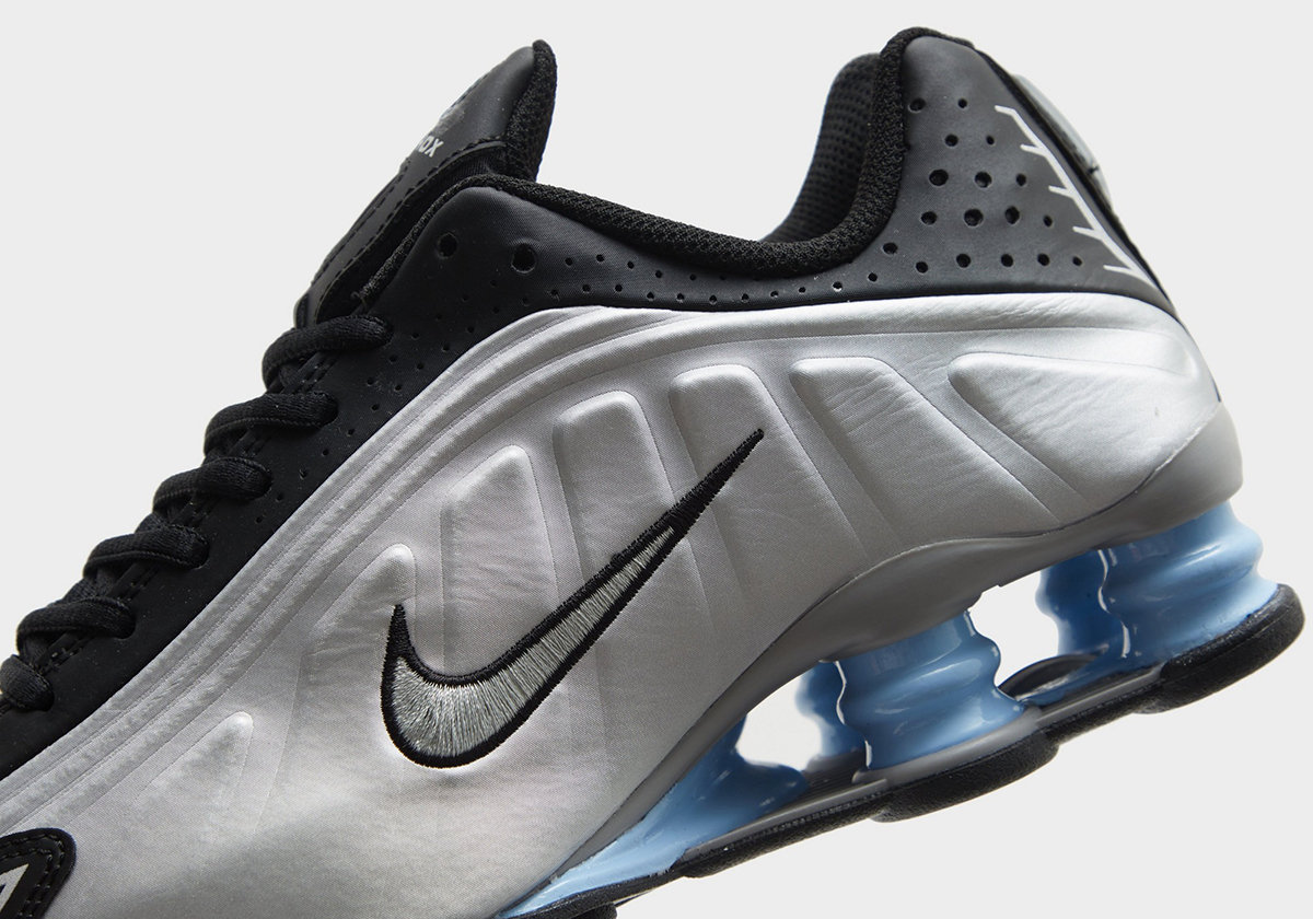 Nike Shox R4 Metallic Silver Black Psychic Blue Hq1988 004 6