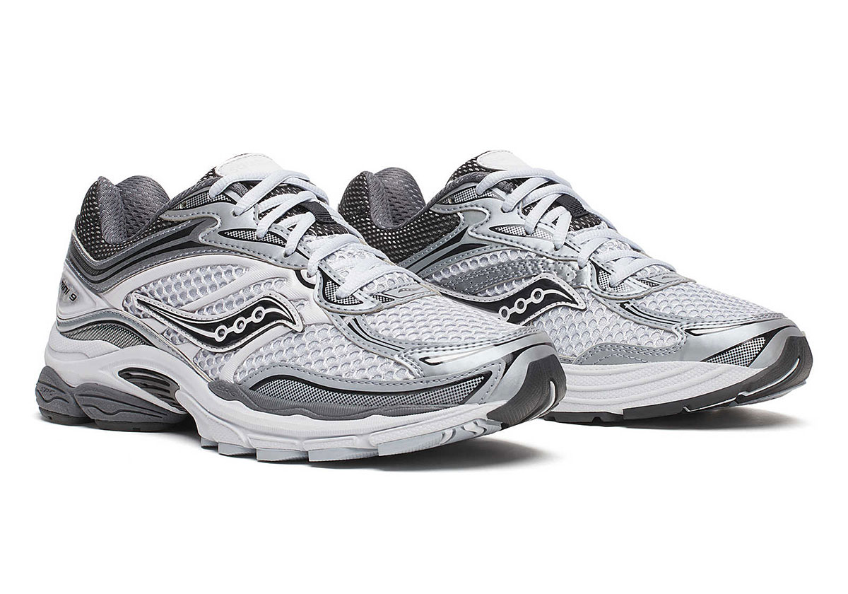 The Saucony Progrid Omni 9 Dials Up Trendy “Microchip”