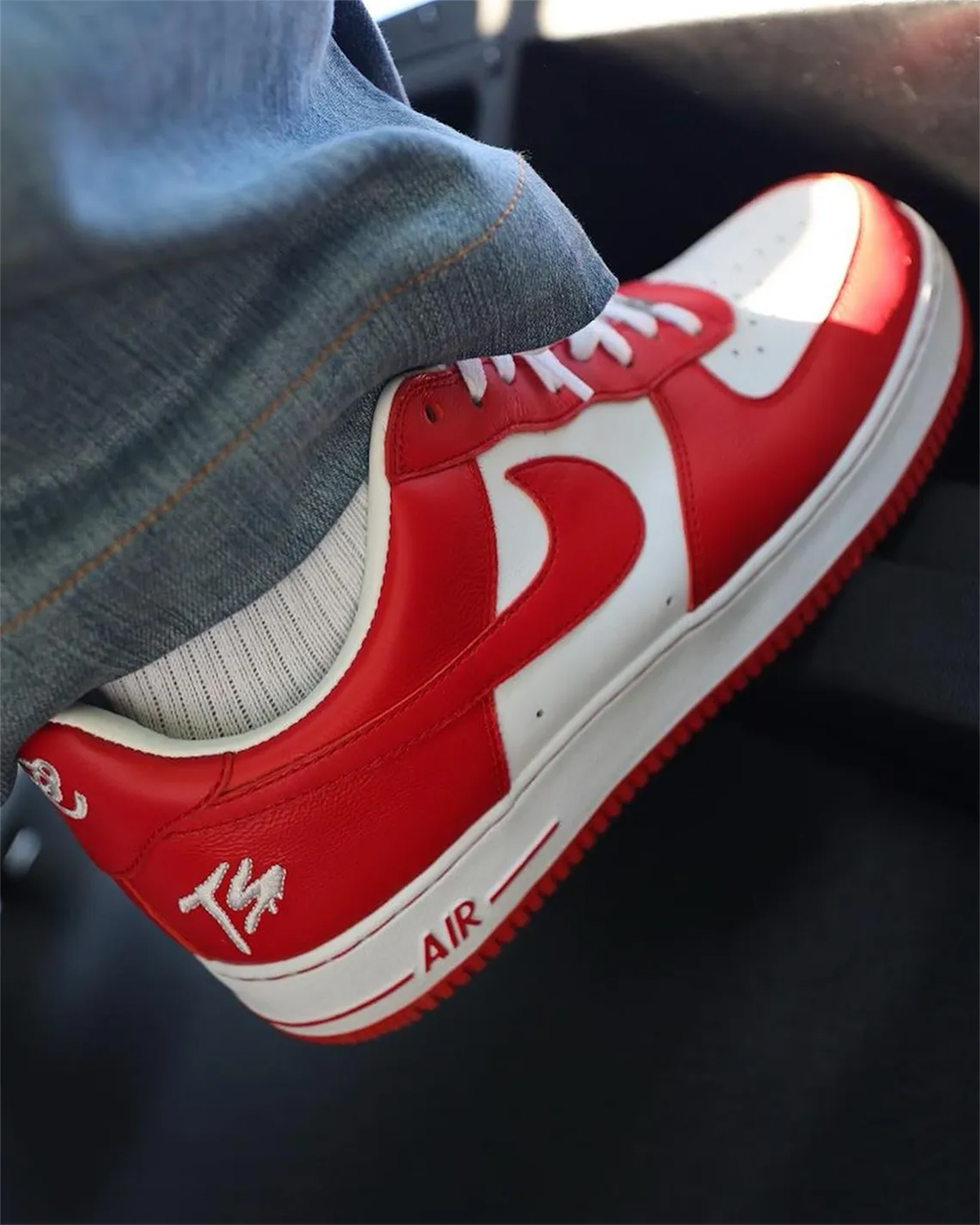Terror Squad Nike Air Force 1 Low White University Red Ii4391 100 3