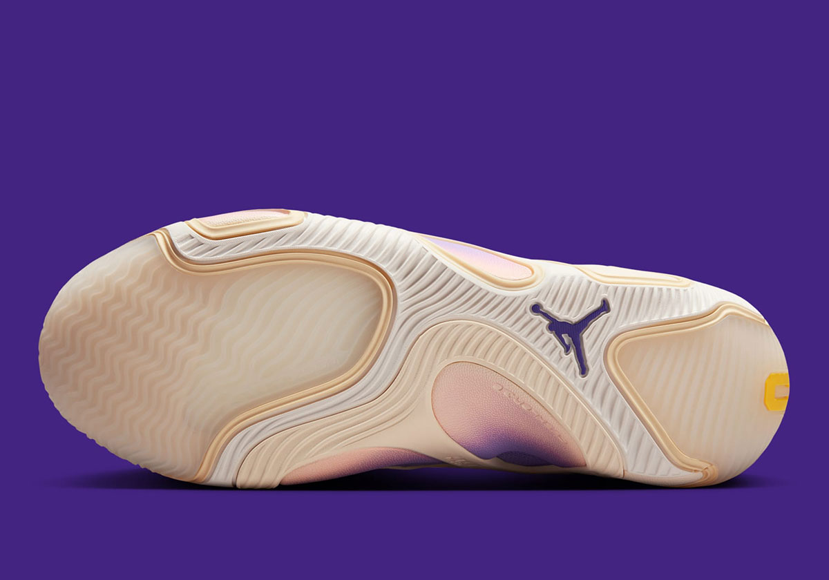 Jordan Tatum 3 Sail Muslin Pale Ivory Dark Iris Hv5882 100 8