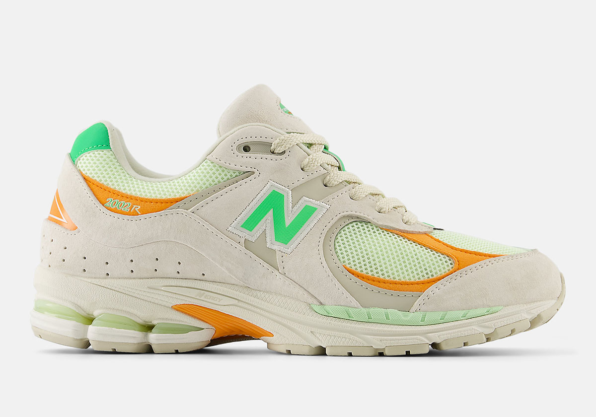 New Balance 2002r Linen Green Apple Sizzle U2002rzd 5