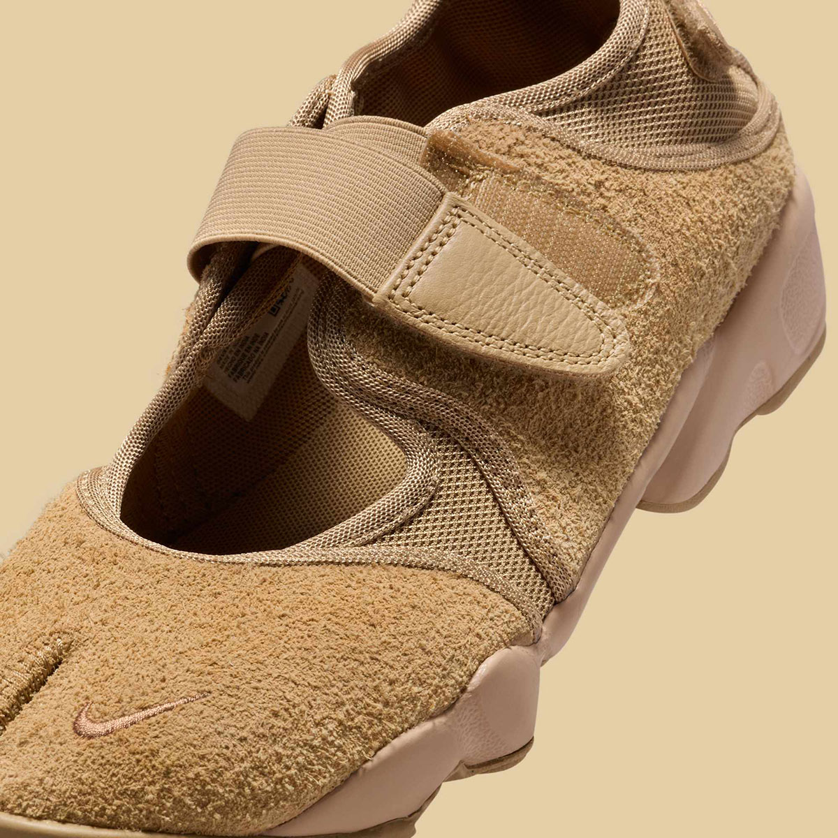 Nike Air Rift Premium Parachute Beige Hemp Hq1474 200 2