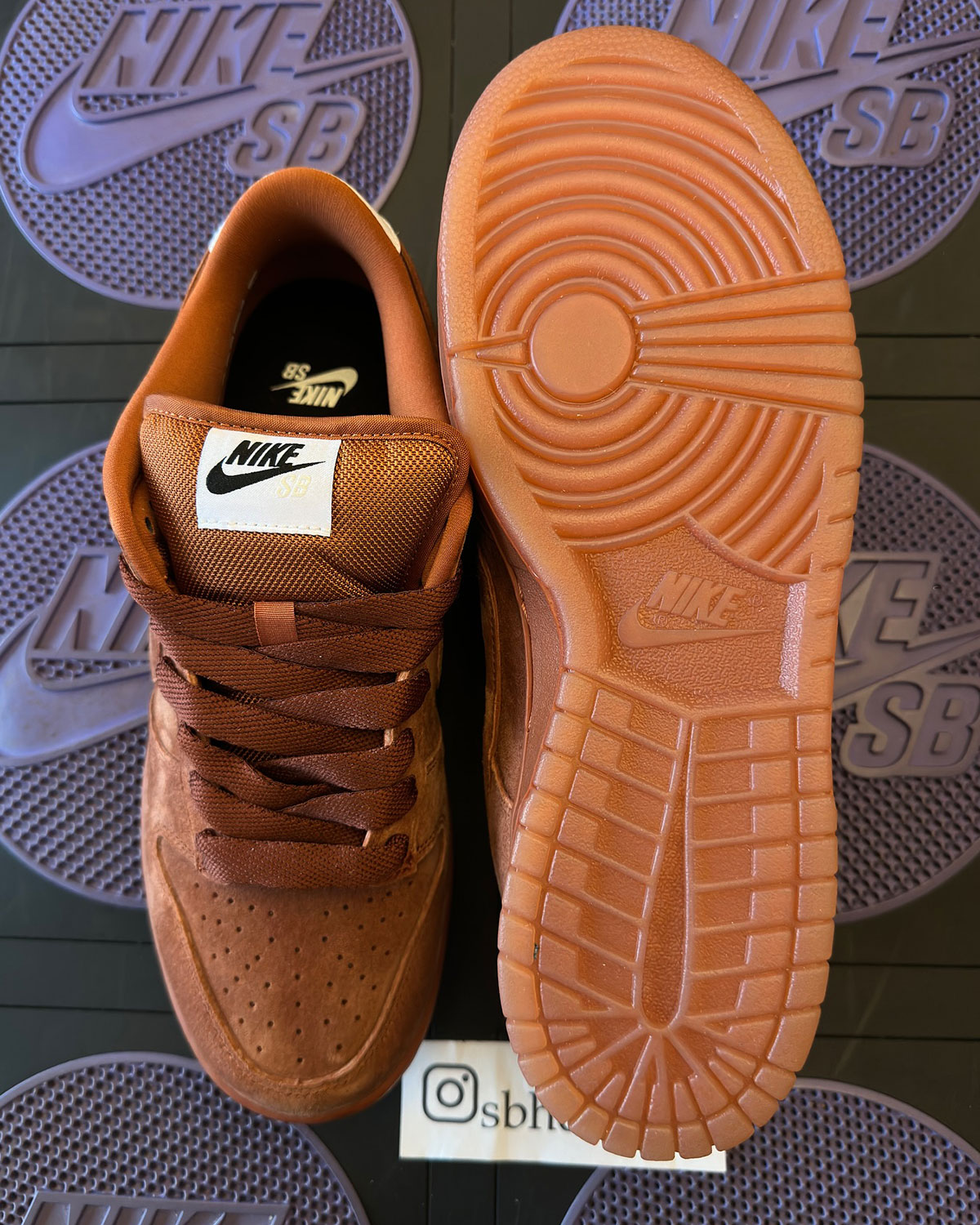 Nike Sb Dunk Low Cinnamon Holiday 2025 Sample 3