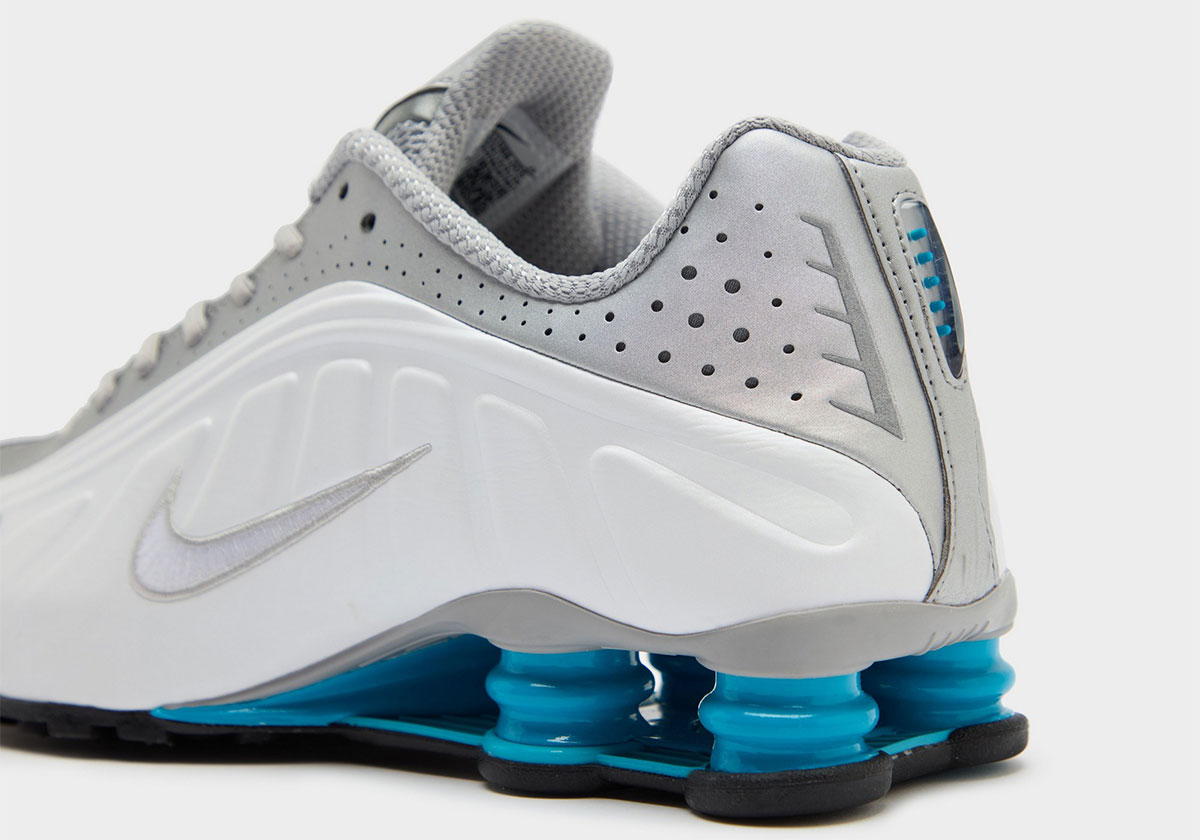 Nike Shox R4 Metallic Silver Blue Lagoon Hq1988 005 1