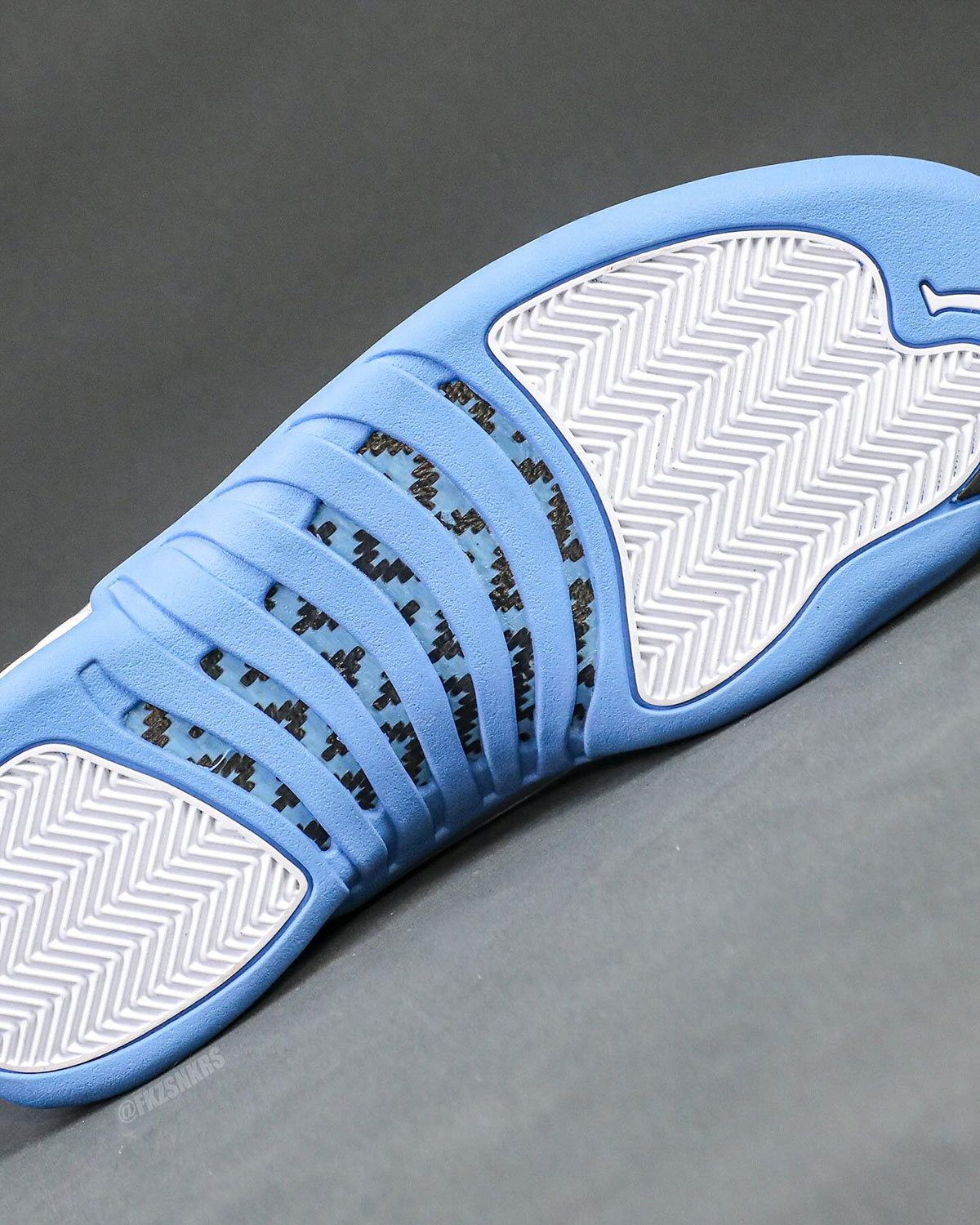 Air Jordan 12 Melo University Blue Ct8013 112 4