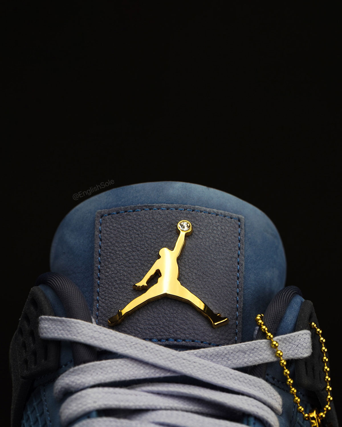 Air Jordan 4 Michigan Pe 2025 10