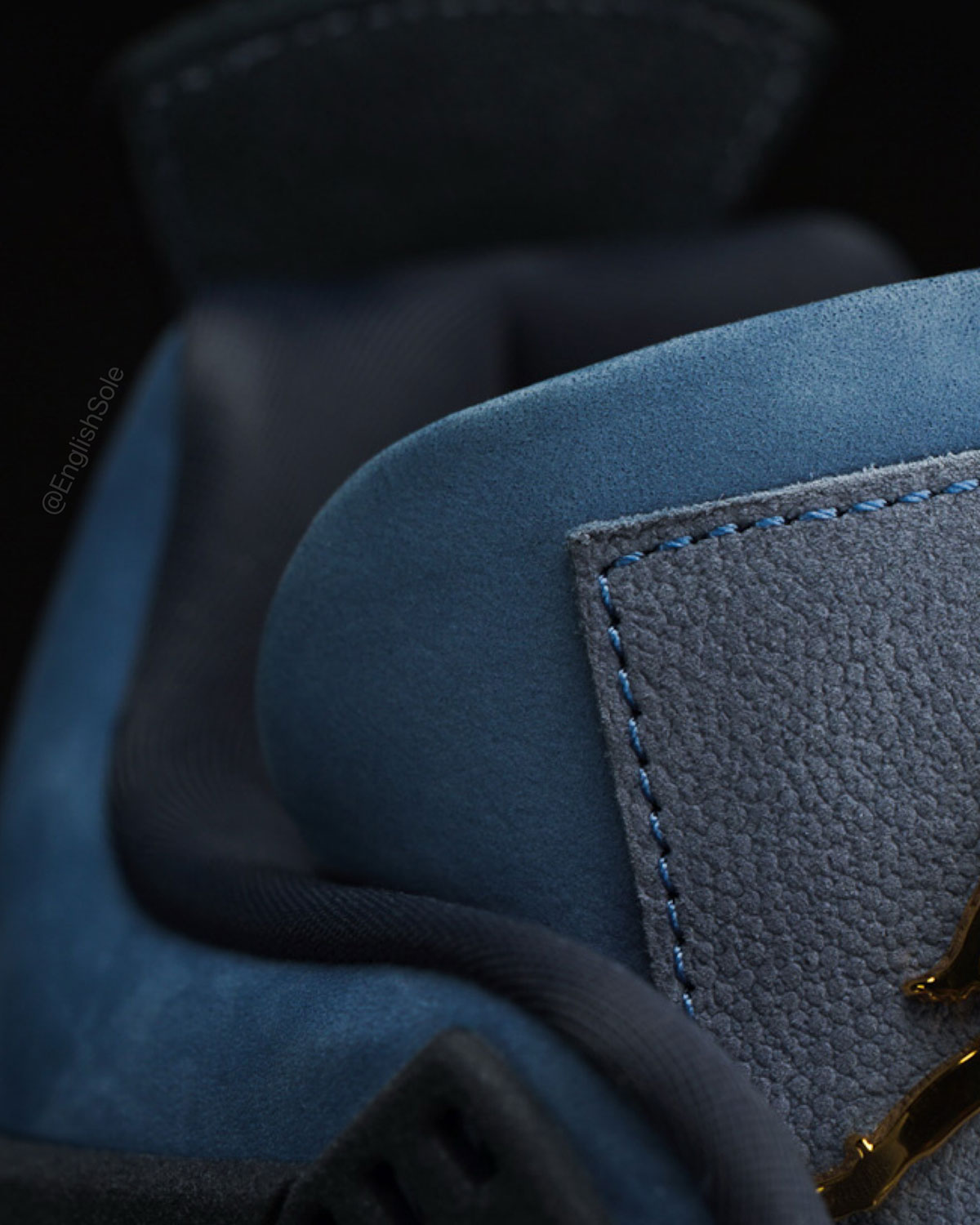 Air Jordan 4 Michigan Pe 2025 13
