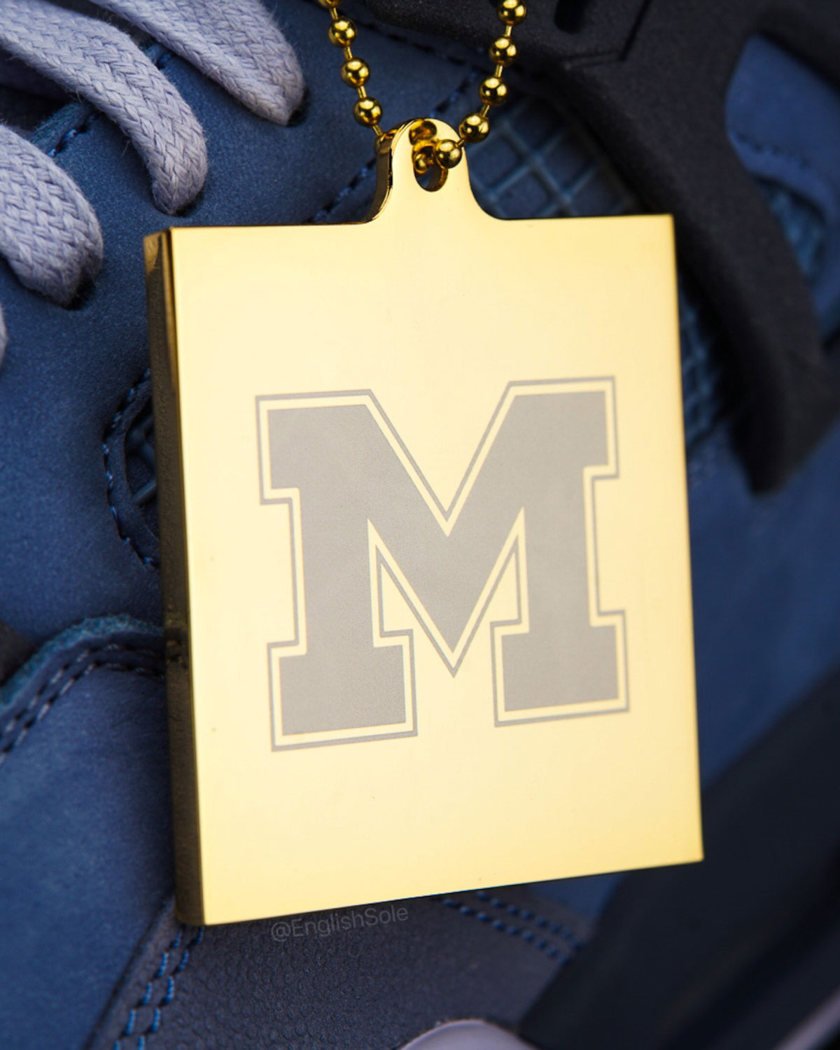 Air Jordan 4 Michigan Pe 2025 9