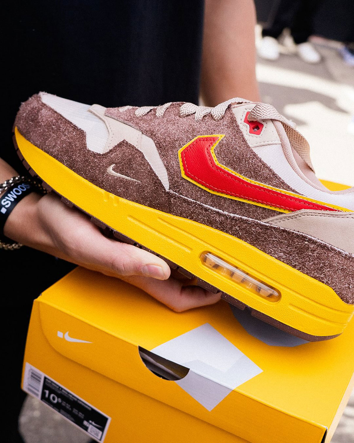 Nike Air Max 1 Donkey Kong Big Head Origins Hv5776 200 2