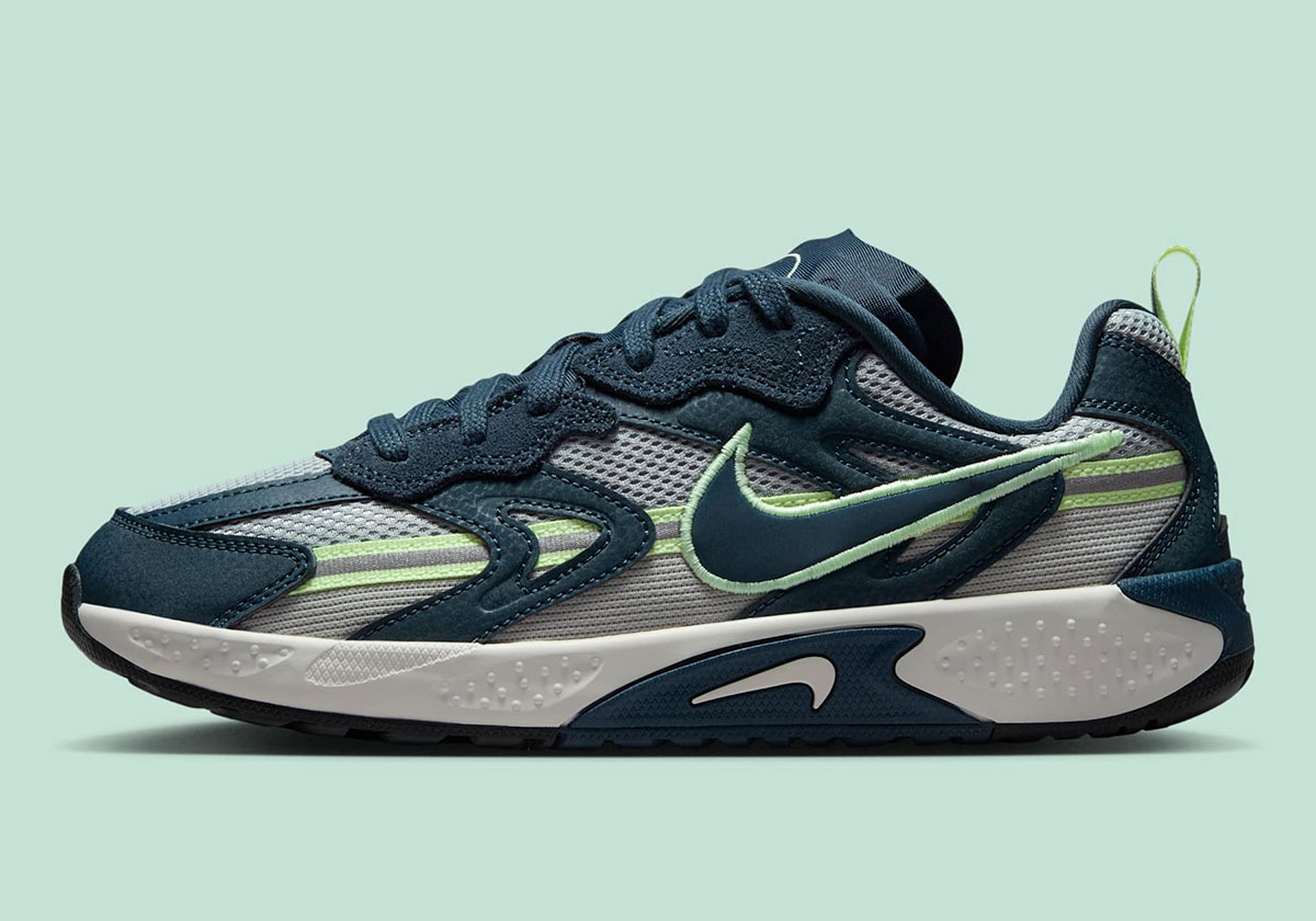 Nike Jam Light Smoke Grey Barely Volt Phantom Armory Navy Fn0314 006 1
