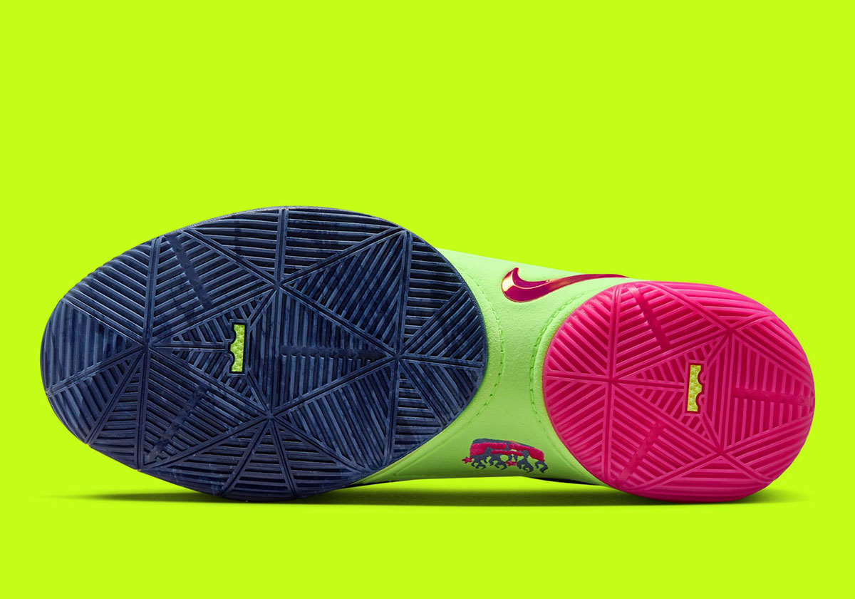 Nike Lebron 22 Bryces World Hv8451 400 7