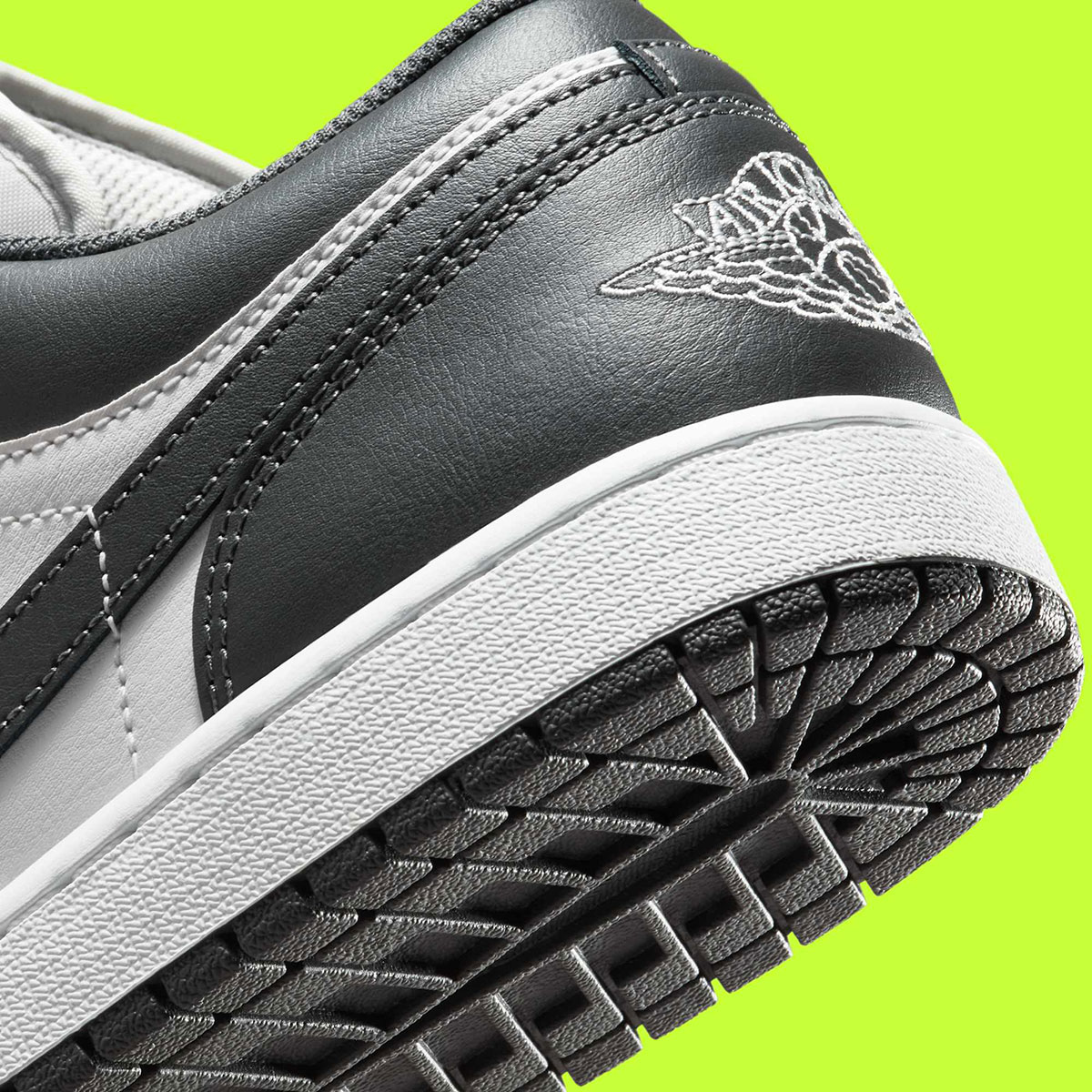 Air Jordan 1 Low Dark Grey Light Smoke Grey 553558 044 8