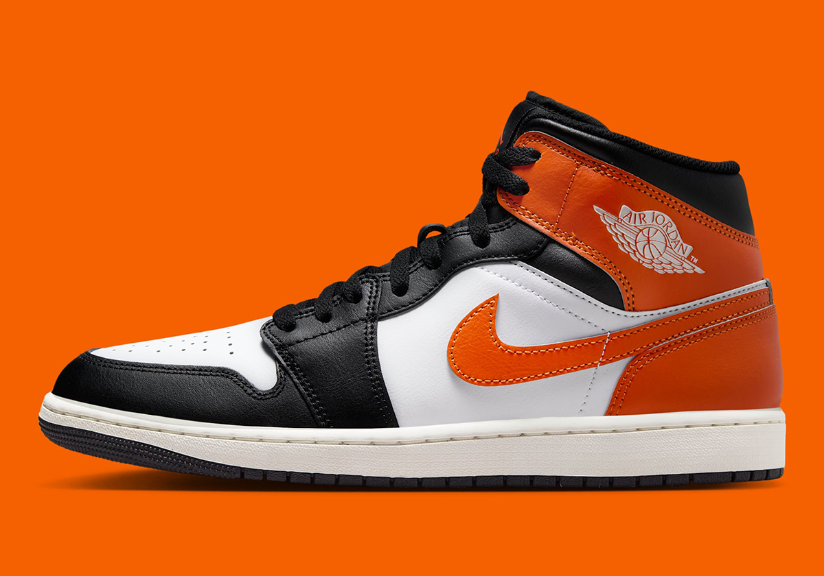 Air Jordan 1 Mid Black Toe Orange Dq8426 801 4
