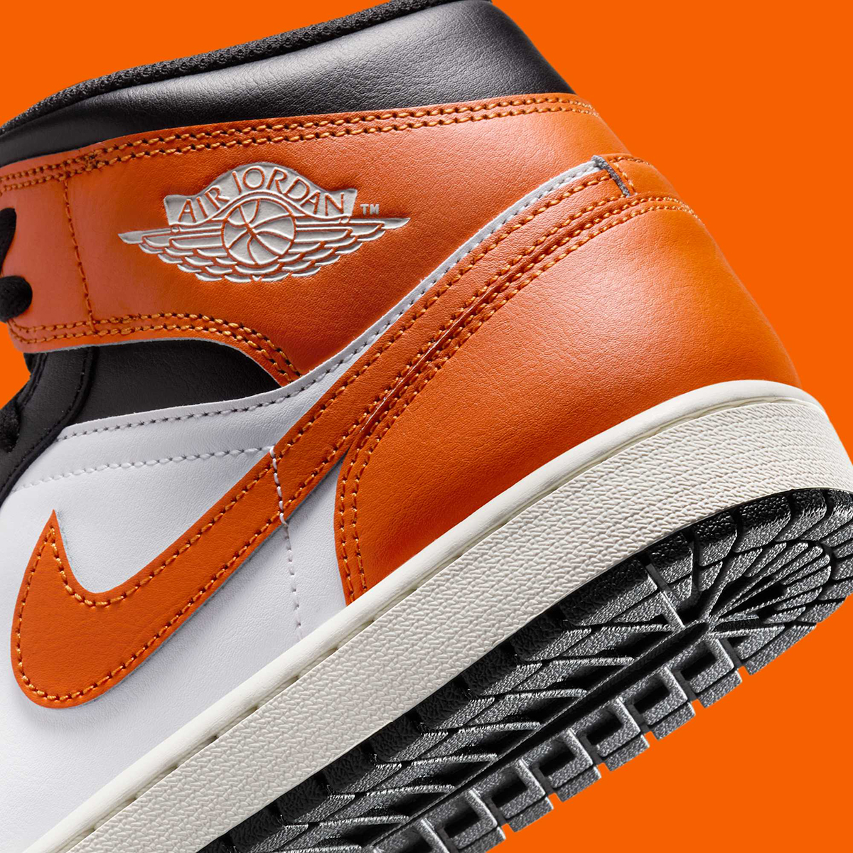 Air Jordan 1 Mid Black Toe Orange Dq8426 801 8