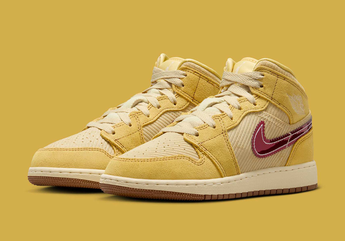 Air Jordan 1 Mid French Fries Ib7405 700 2
