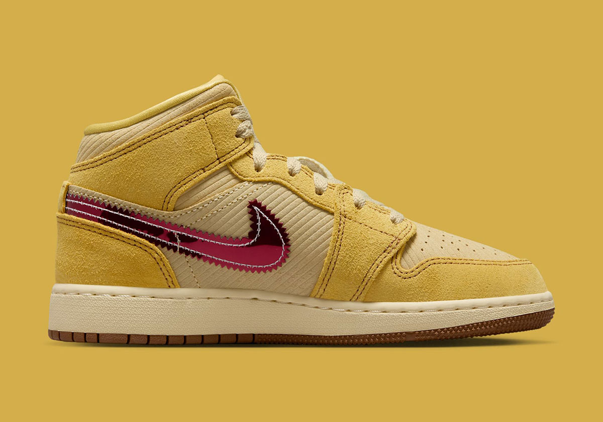 Air Jordan 1 Mid French Fries Ib7405 700 7