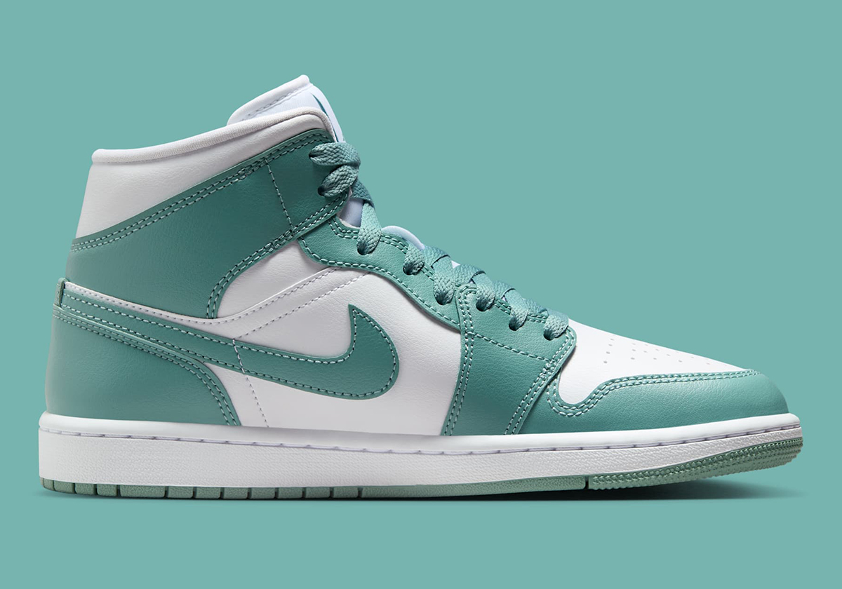 Air Jordan 1 Mid Light Teal White Bq6472 138 6