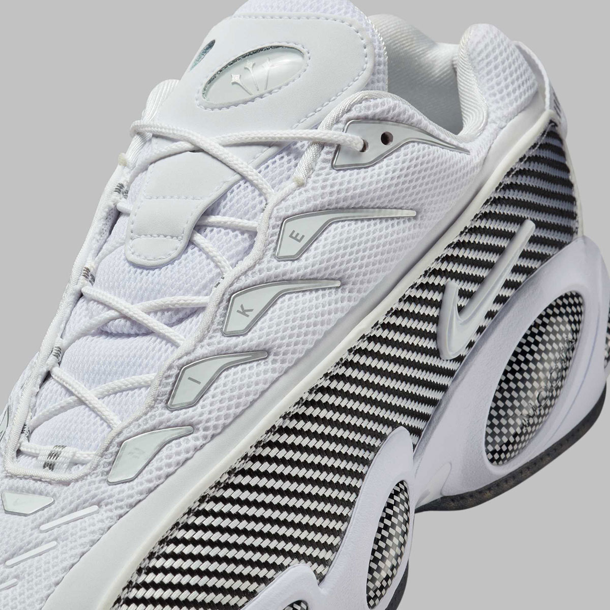 Drake Nike Nocta Glide White Black University Gold Dm0879 101 4