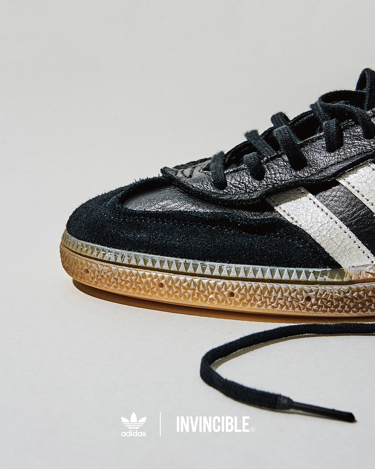 Invincible Adidas Handball Spezial Black 2