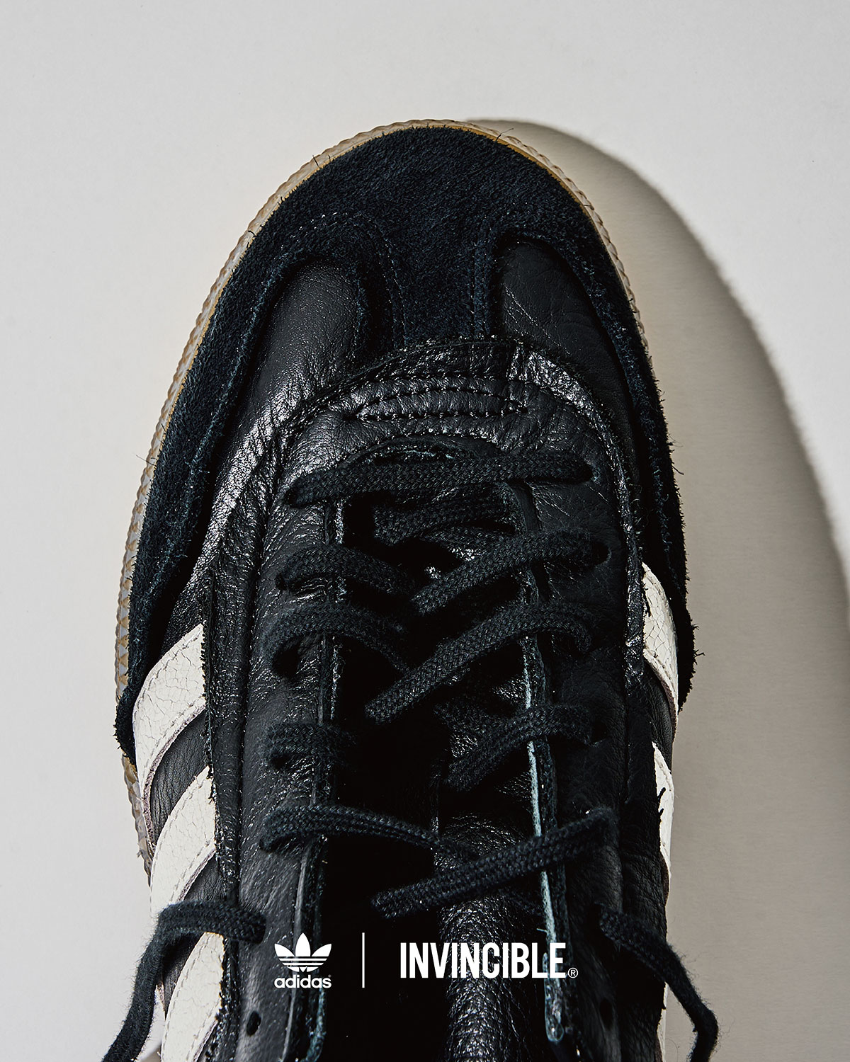 Invincible Adidas Handball Spezial Black 4